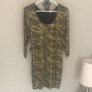 Black and gold glitter bodycon dress✨